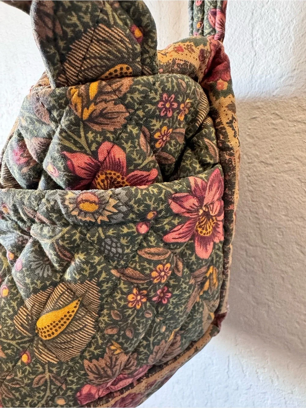 Vera Bradley Vintage 90’s Quilted Botanical Shoulder Bag Olive & Pink